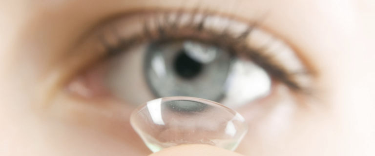 Kontaktlinse Auge